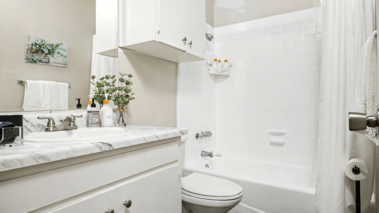 Photo of Bathroom in Hyde Park