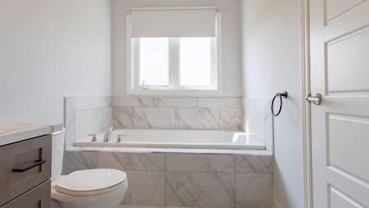 Photo of Bathroom in Binbrook