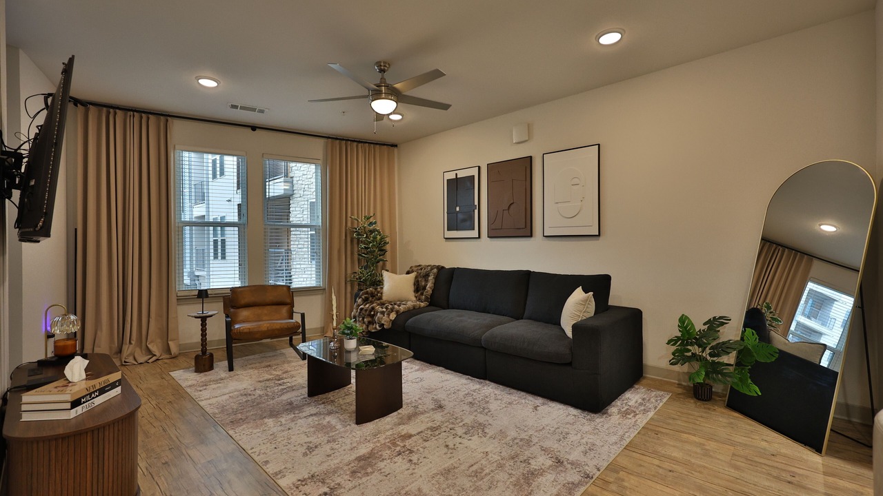 Photo of Livingroom in Fort Worth