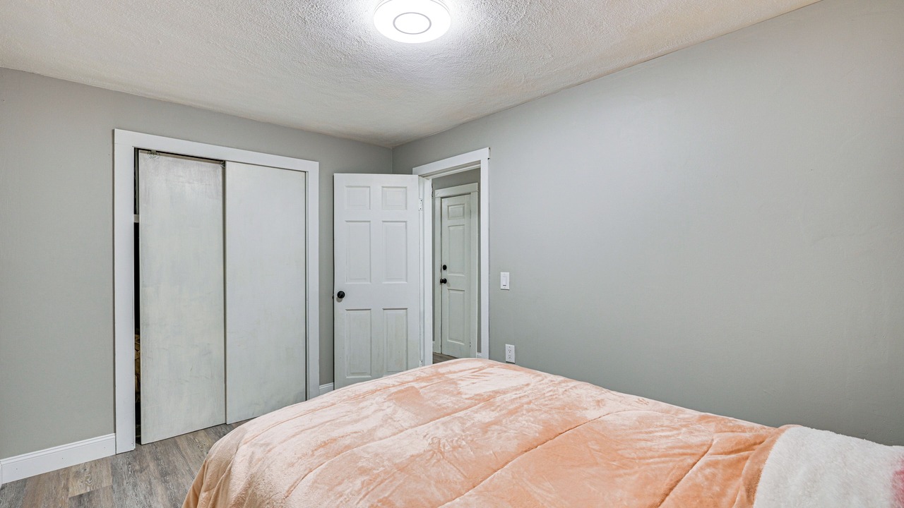 Photo of Bedroom in Attleboro