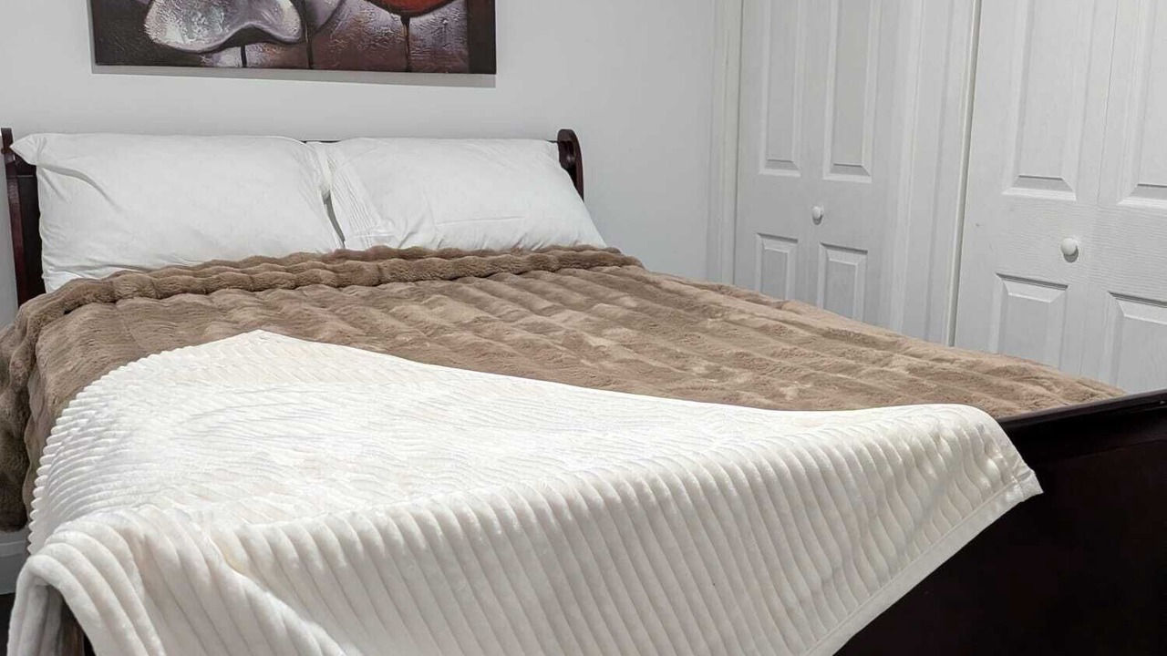 Photo of Bedroom in Mauricie