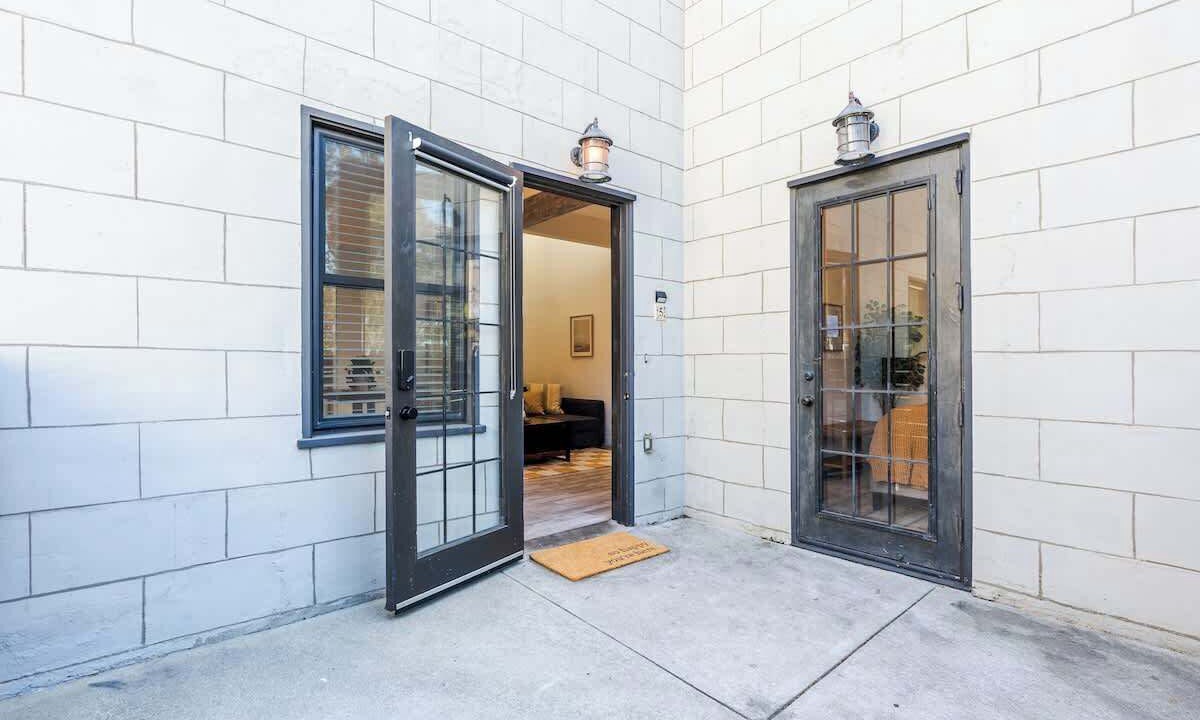 Photo of Outdoor in Mission Hills
