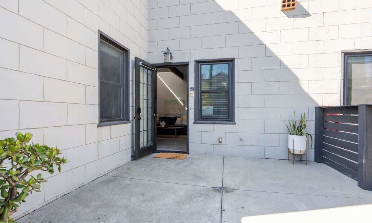 Photo of Others in Mission Hills