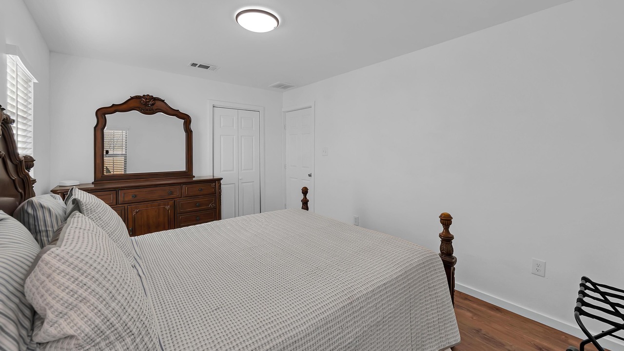 Photo of Bedroom in Robinson