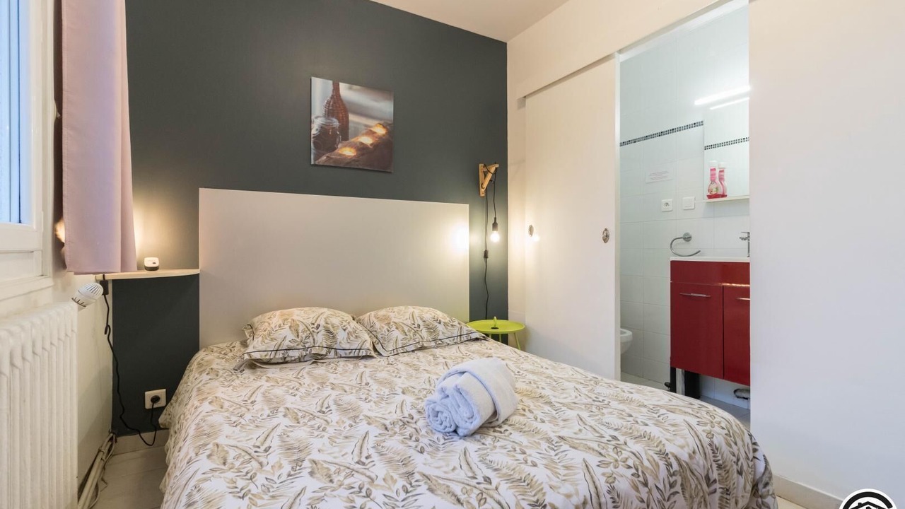 Photo of Bedroom in Aussonne