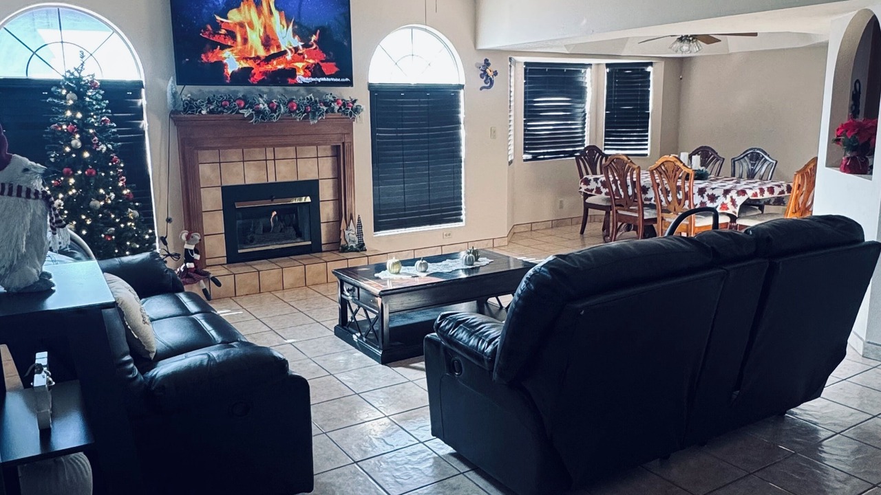 Photo of Livingroom in Rio Rancho