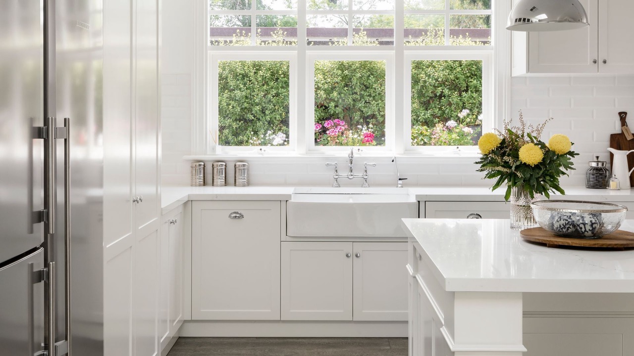 Photo of Others in Kew East