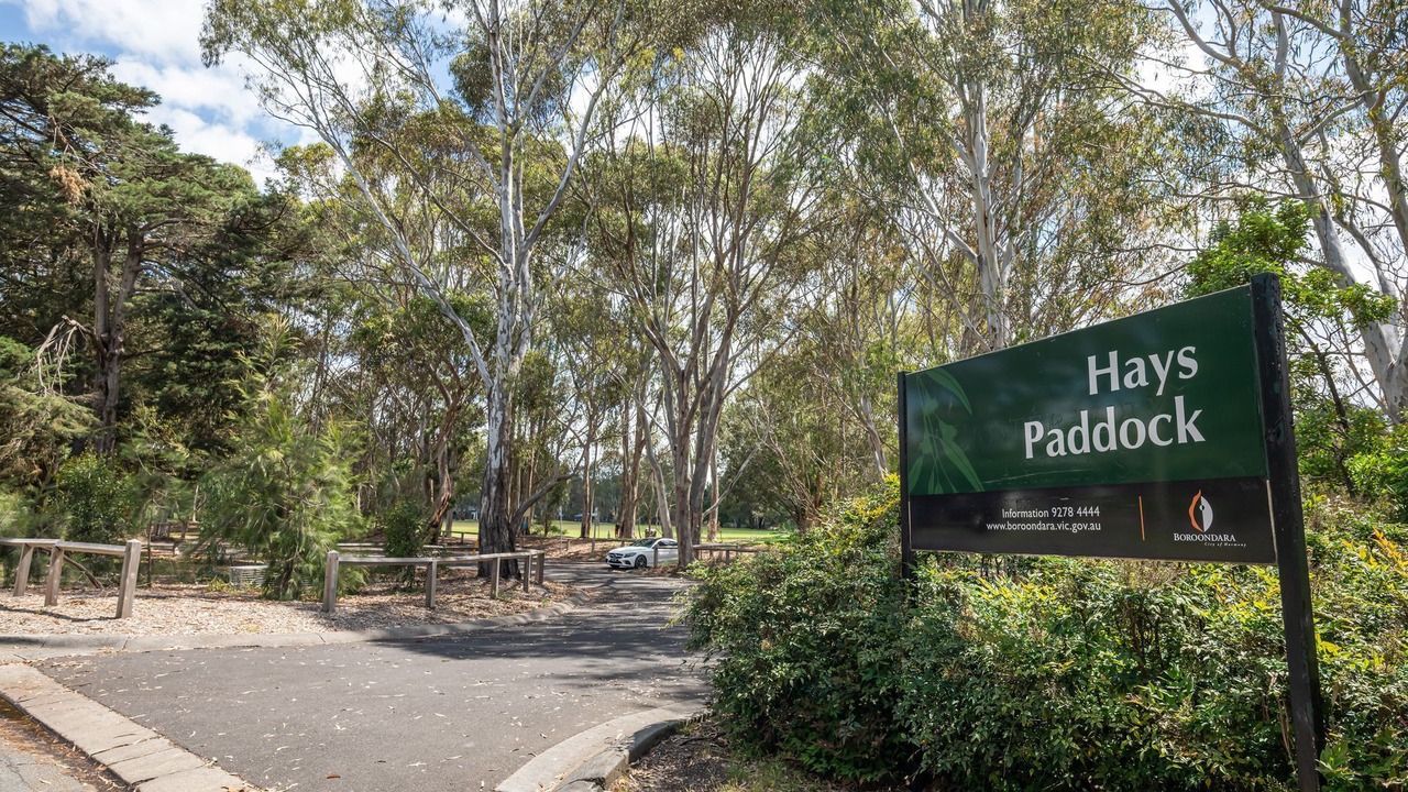 Photo of Outdoor in Kew East