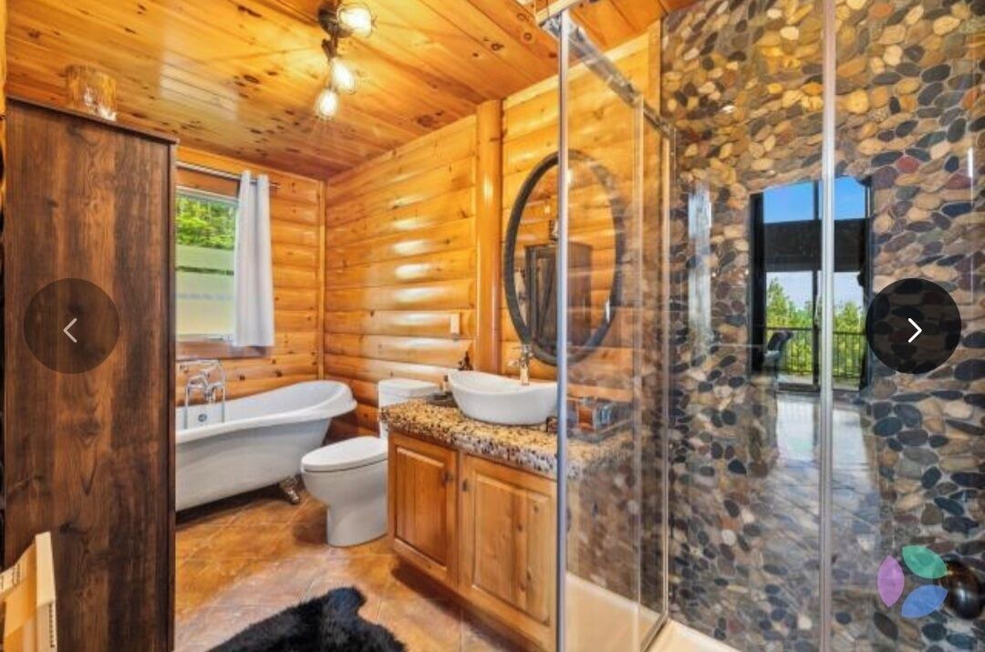 Photo of Bathroom in Val David