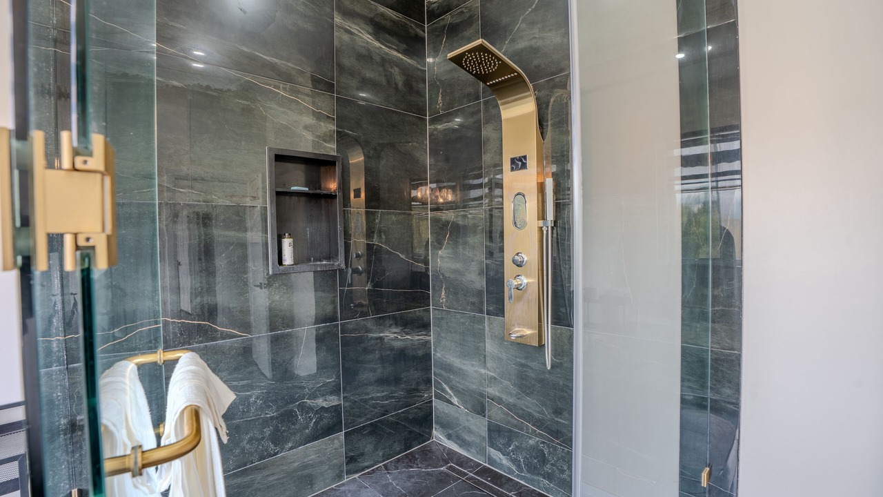 Photo of Bathroom in Caledon