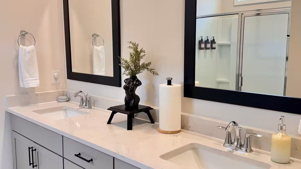 Photo of Bathroom in Swepsonville
