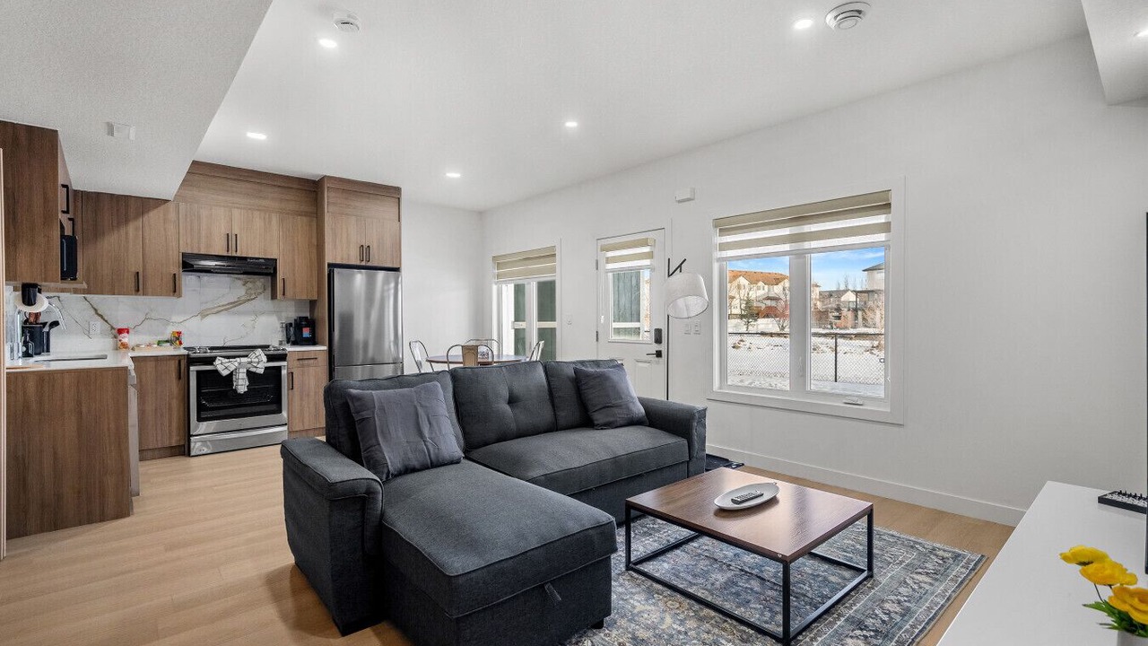 Photo of Livingroom in Airdrie