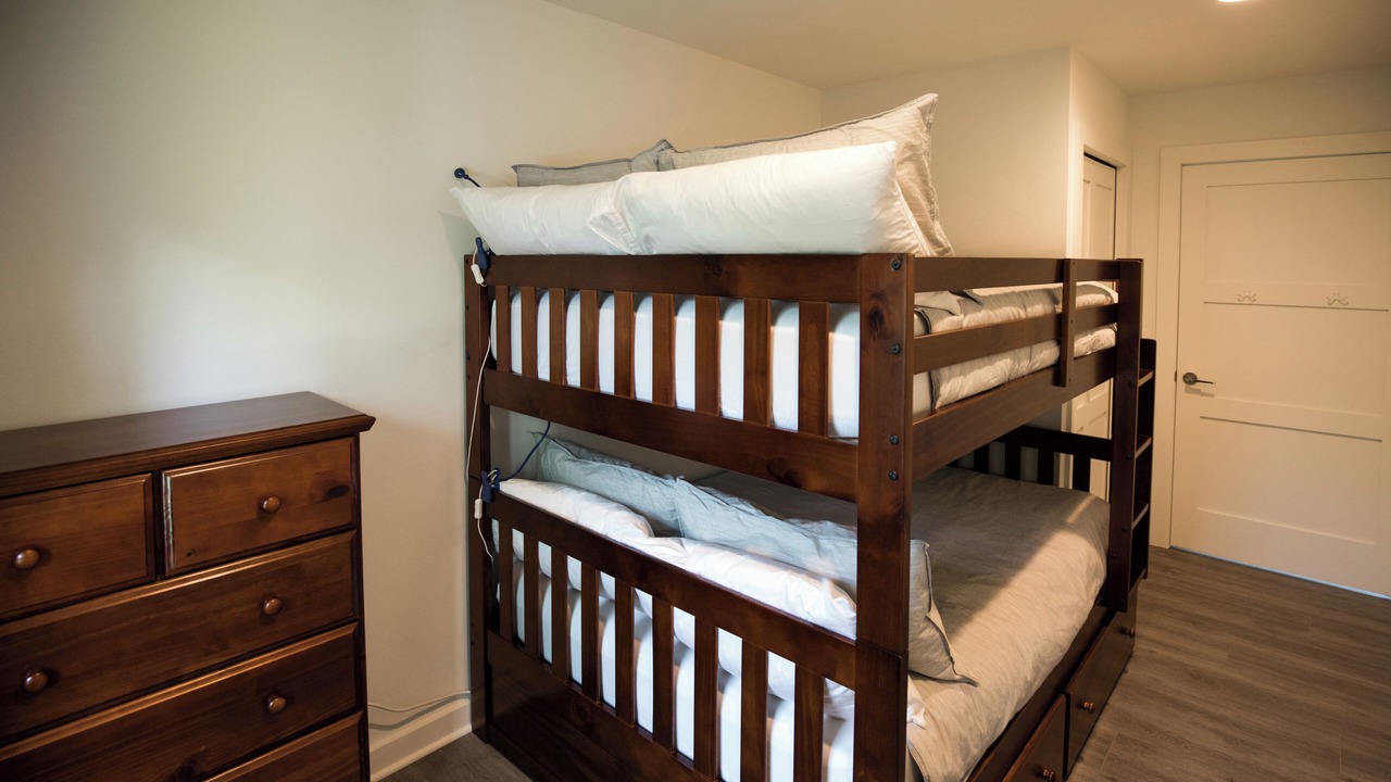 Photo of Bedroom in Amery