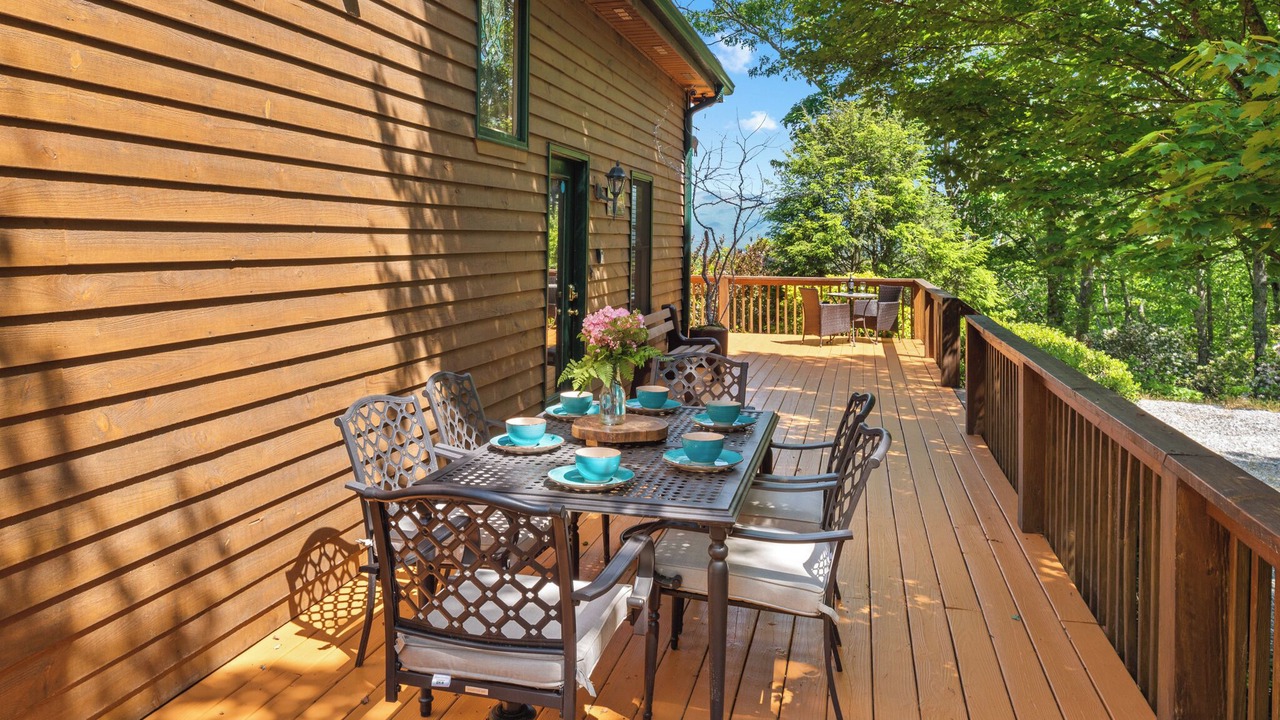 Photo of Outdoor in Clarkesville