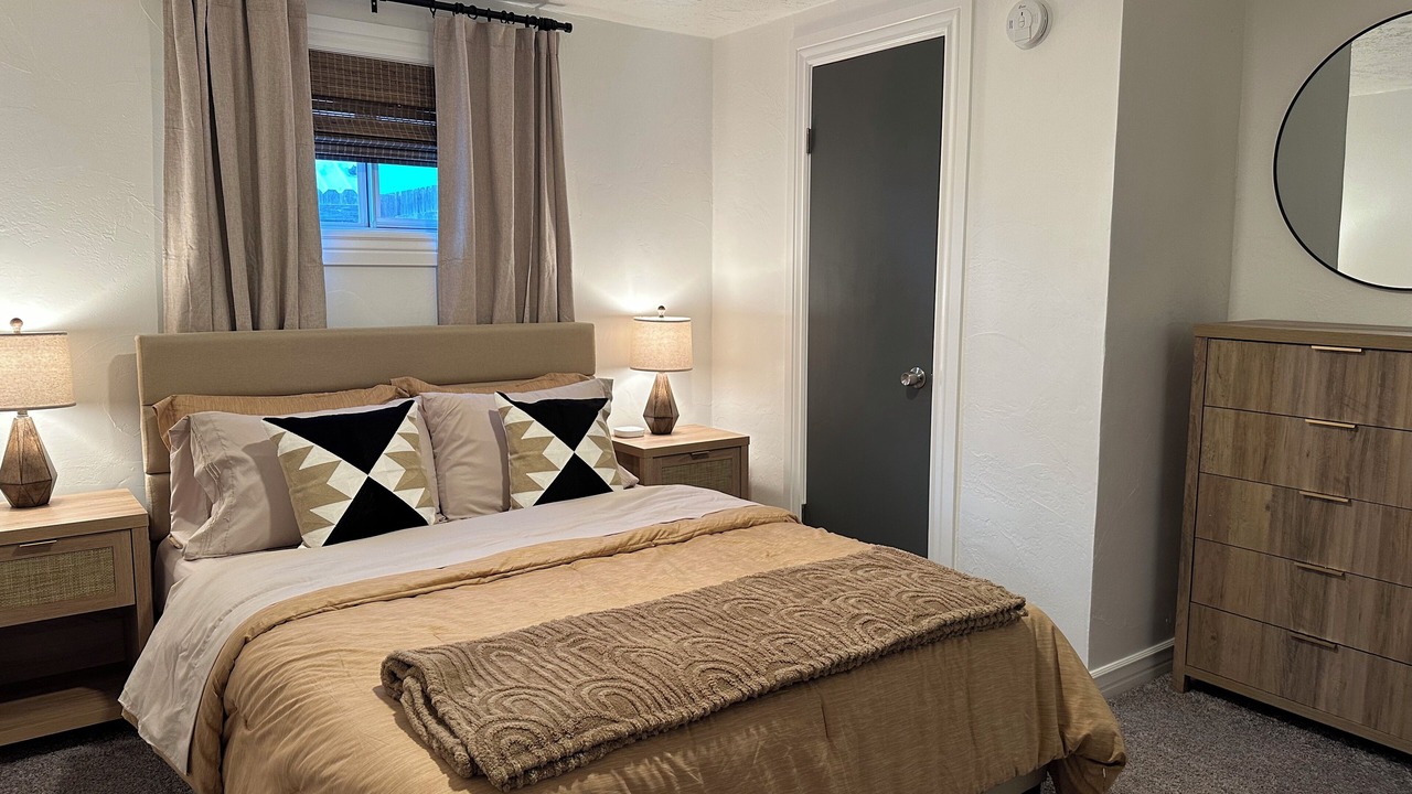 Photo of Bedroom in Roswell