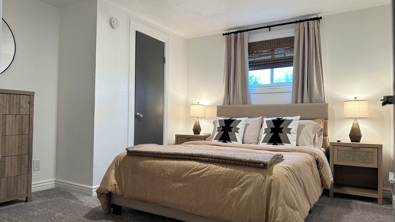 Photo of Bedroom in Roswell
