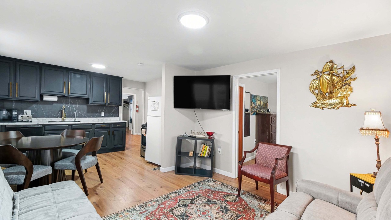 Photo of Livingroom in Hazel Park