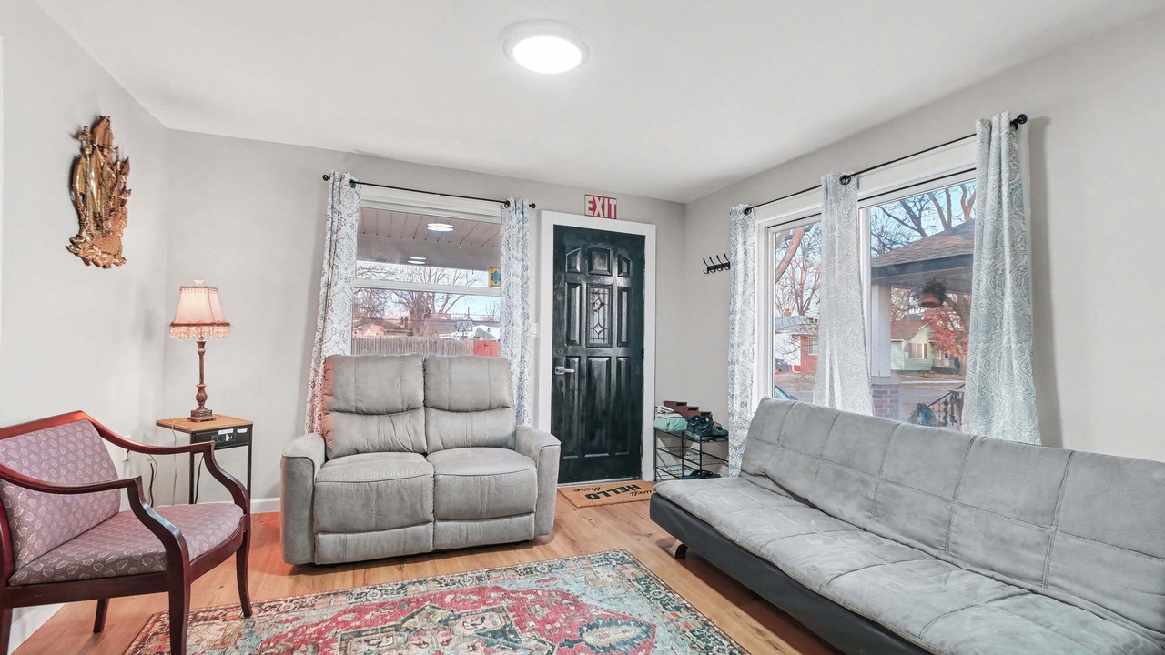 Photo of Livingroom in Hazel Park