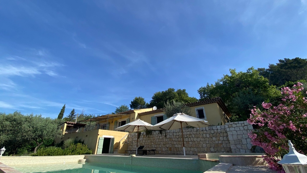 Photo of Outdoor in Callas