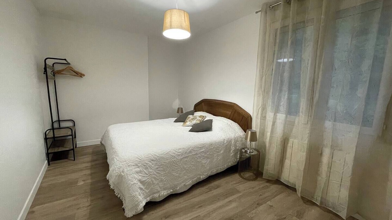Photo of Bedroom in Veyre-Monton