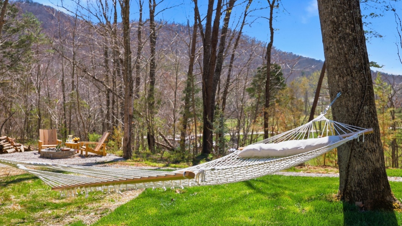 Photo of Outdoor in Clay City