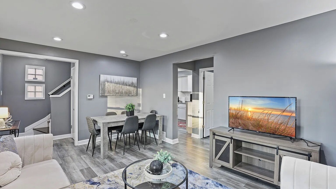 Photo of Livingroom in Forestview