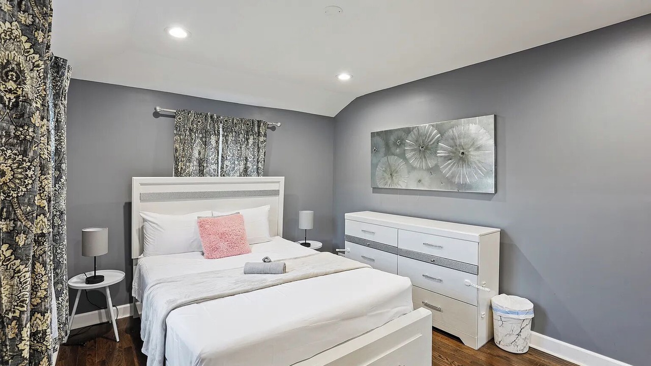 Photo of Bedroom in Forestview