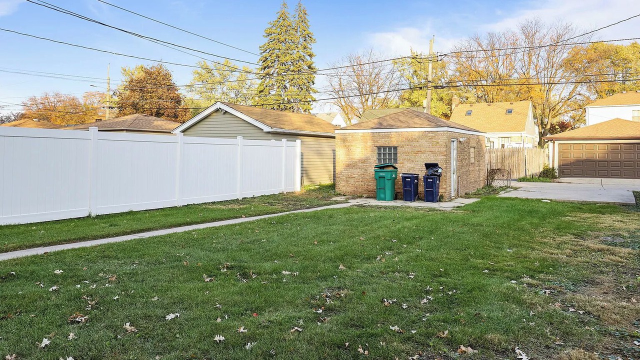 Photo of Outdoor in Forestview