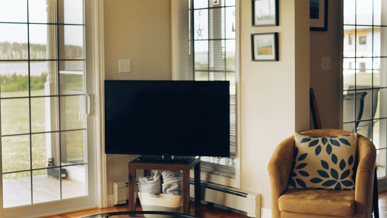 Photo of Livingroom in West Covehead
