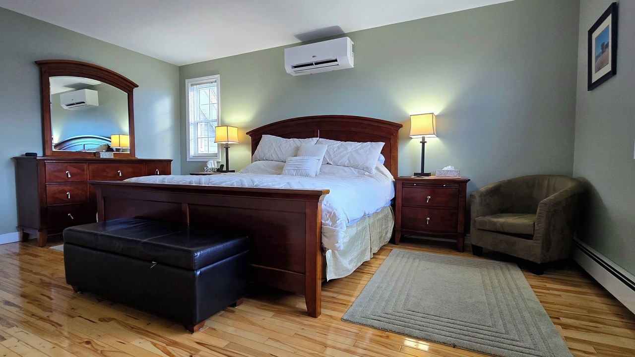 Photo of Bedroom in West Covehead