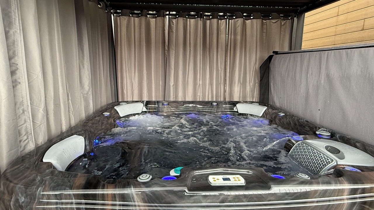 Photo of Outdoor in Dinoze