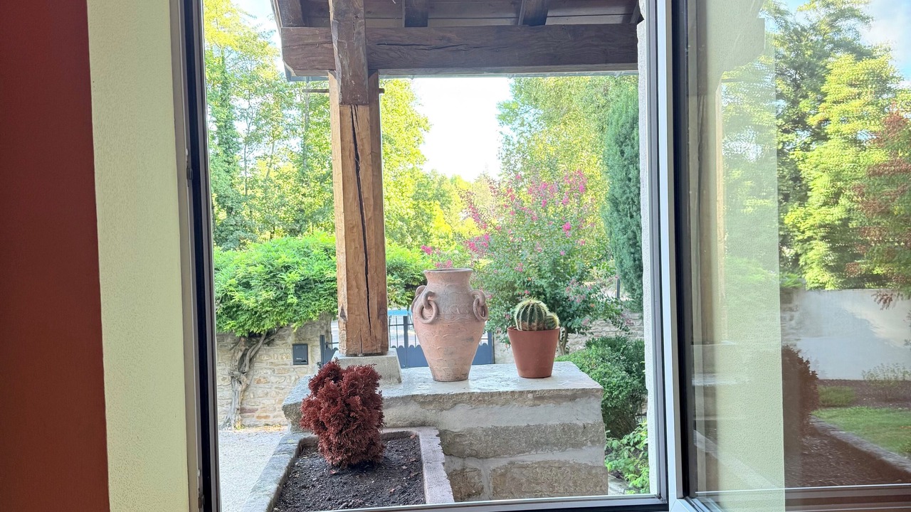 Photo of Others in Dracy-le-Fort