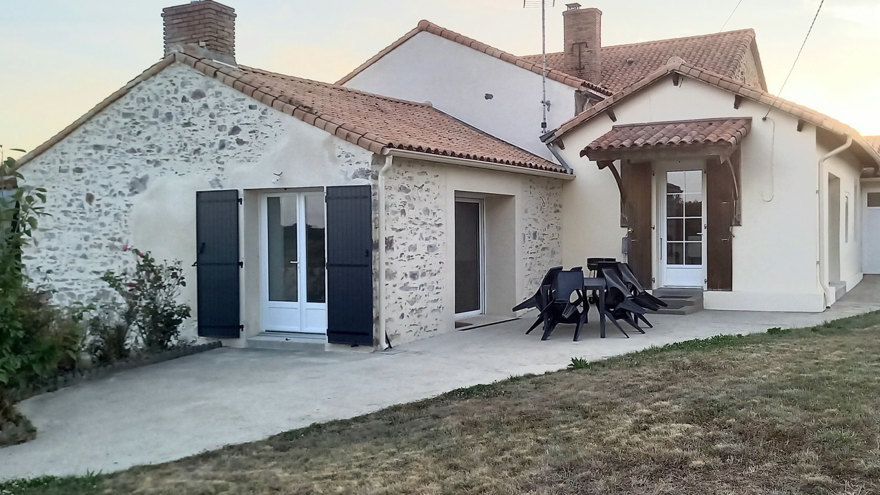 Photo of Outdoor in Le Champ-Saint-Pere