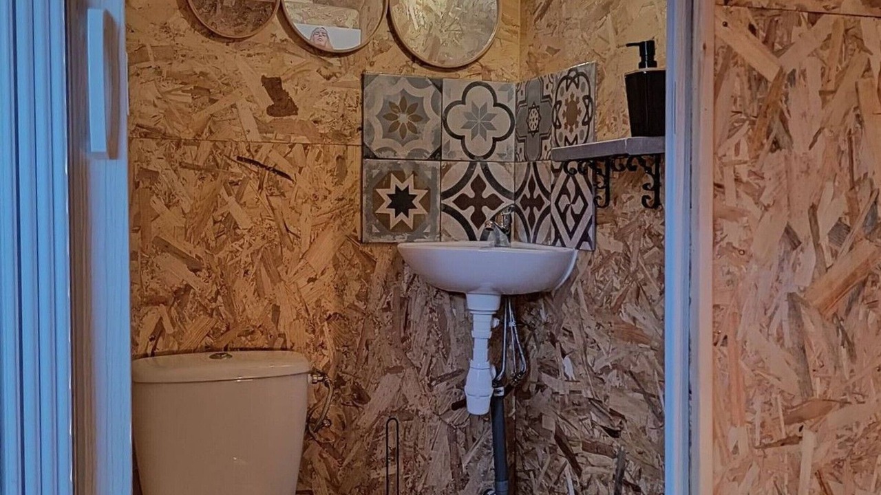 Photo of Bathroom in Toury