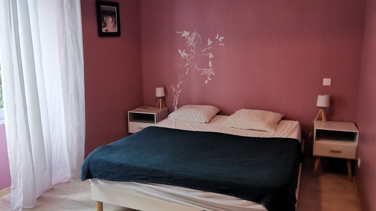 Photo of Bedroom in St Benoist-sur-Mer