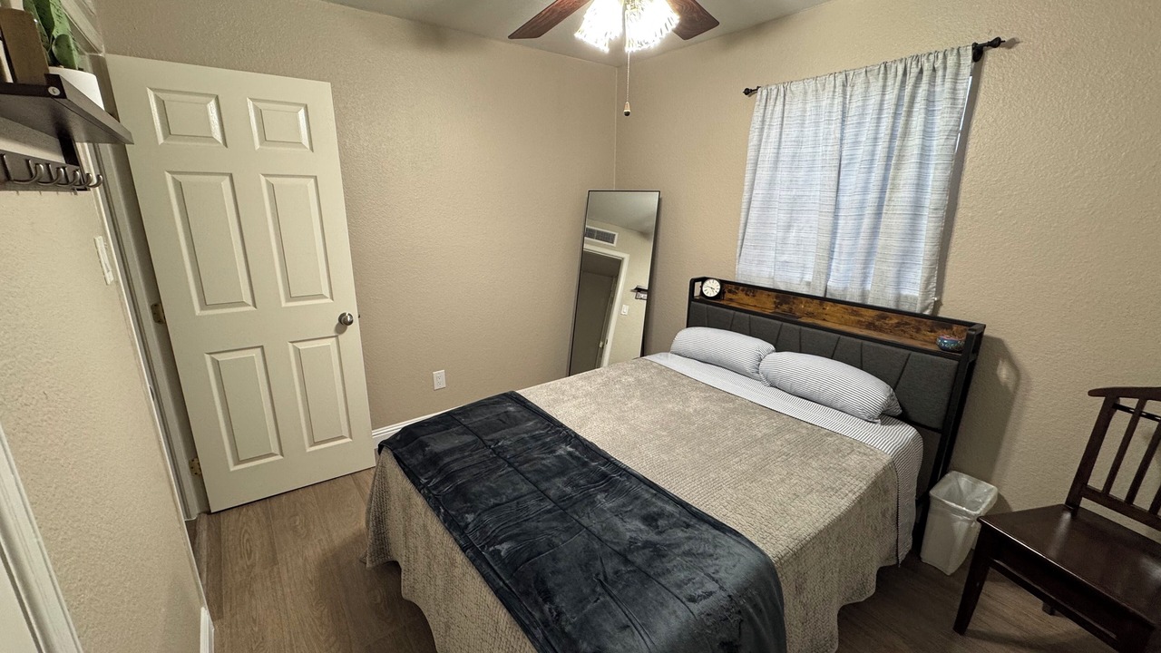 Photo of Bedroom in Northeast El Paso