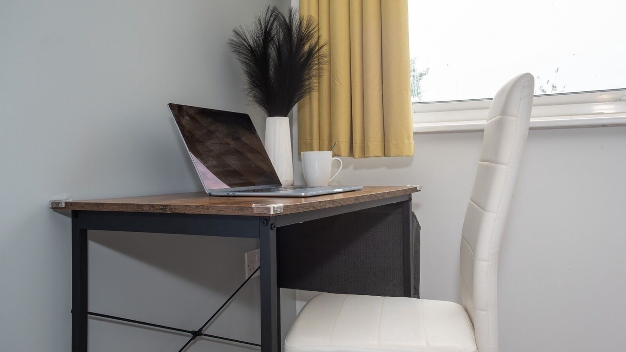 Photo of Others in Farnborough and Crofton