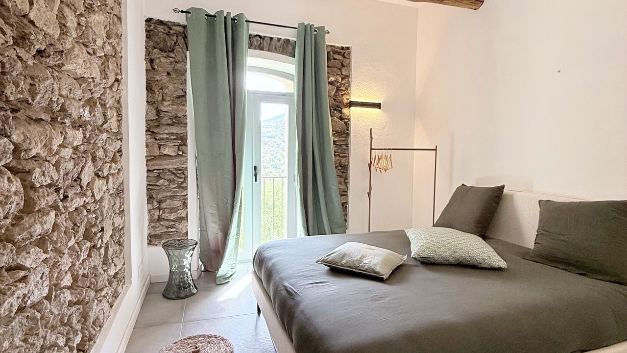 Photo of Bedroom in San-Giuliano