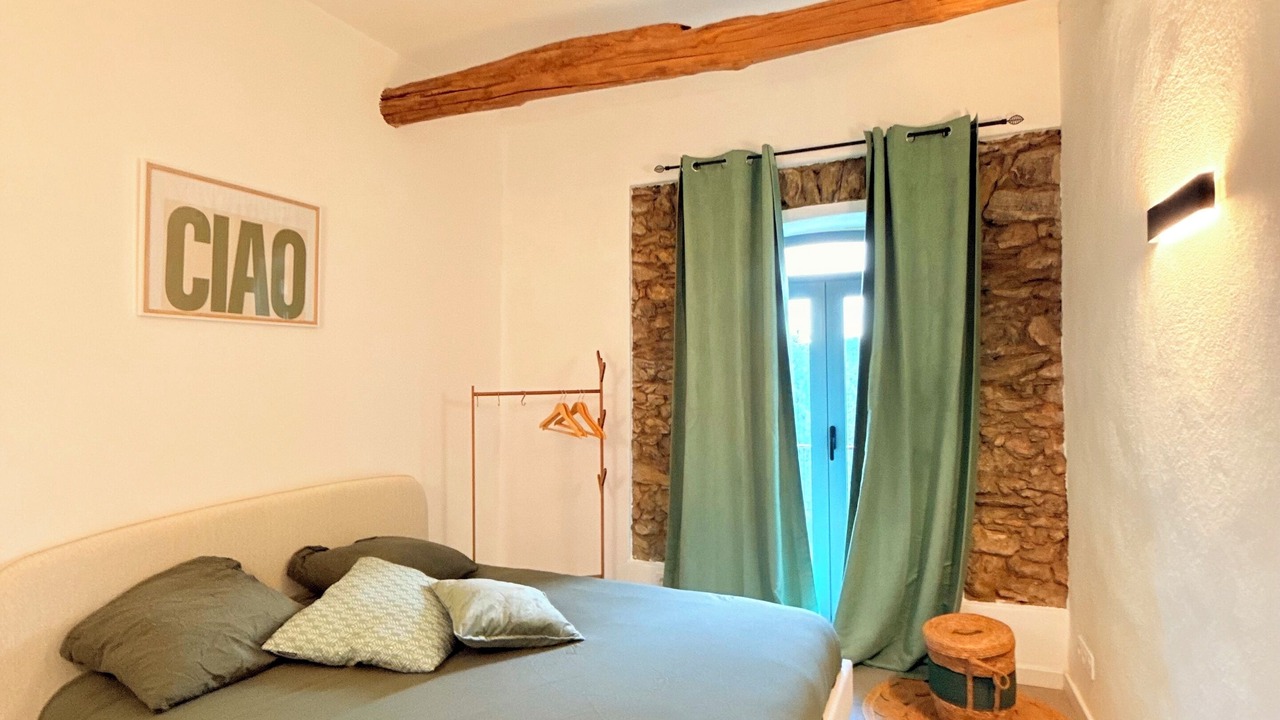 Photo of Bedroom in San-Giuliano