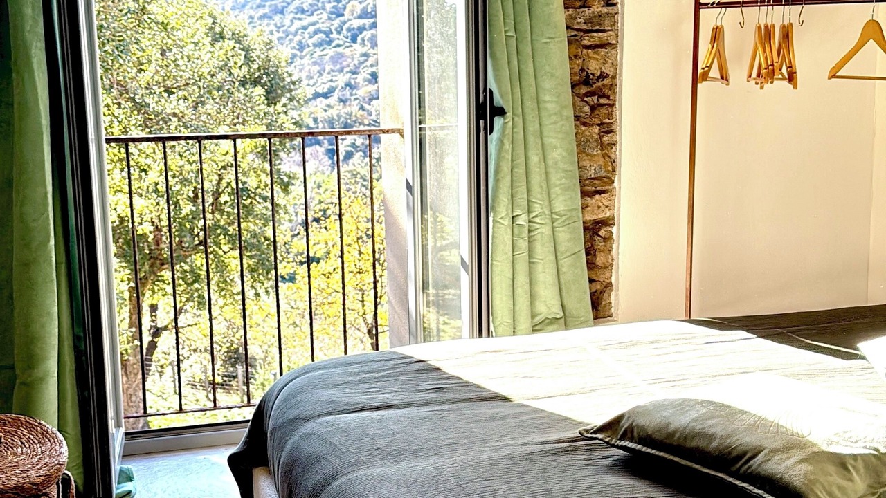 Photo of Bedroom in San-Giuliano