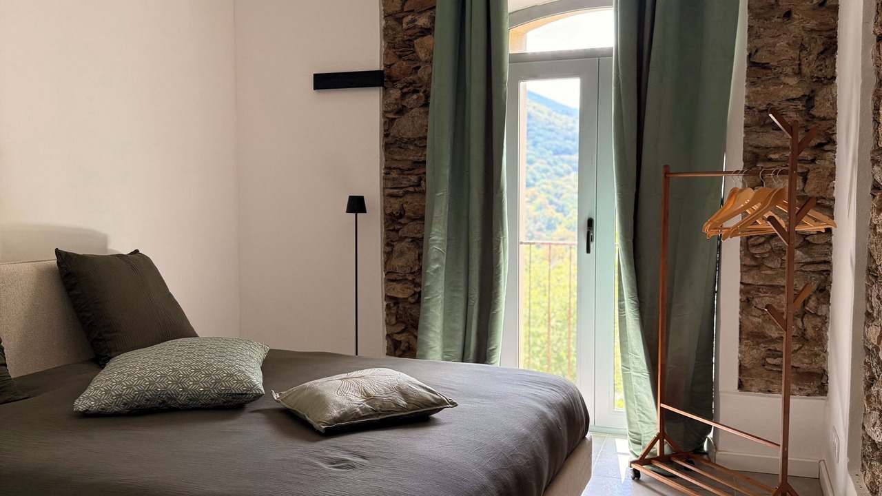 Photo of Bedroom in San-Giuliano