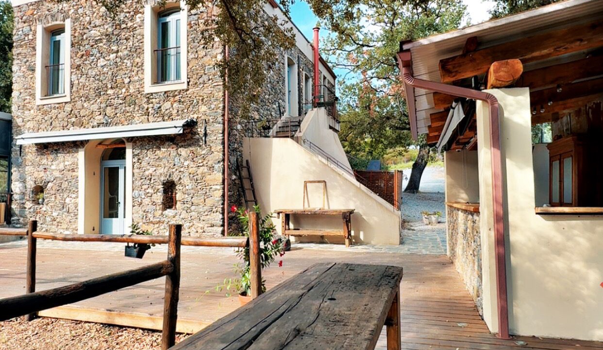 Photo of Patio Balcony in San-Giuliano