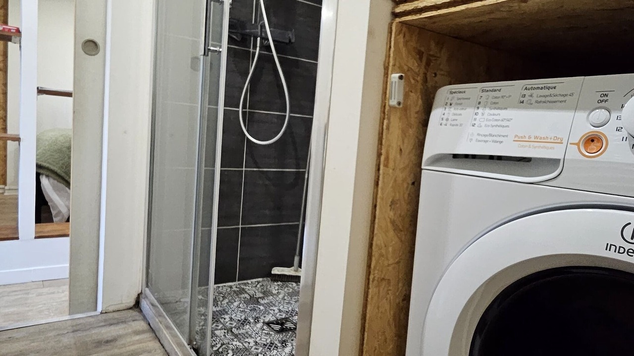 Photo of Bathroom in Centre Ville