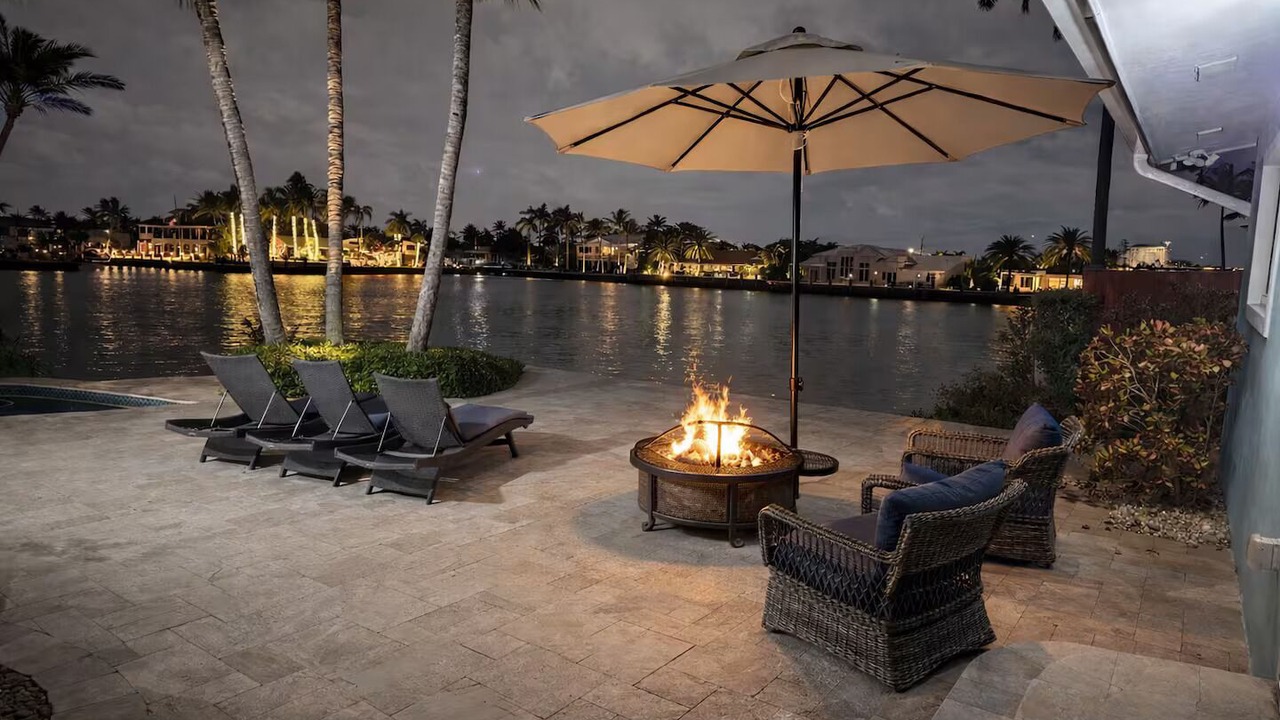 Photo of Patio Balcony in Dolphin Isles