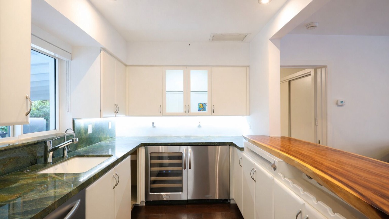 Photo of Kitchen in Dolphin Isles