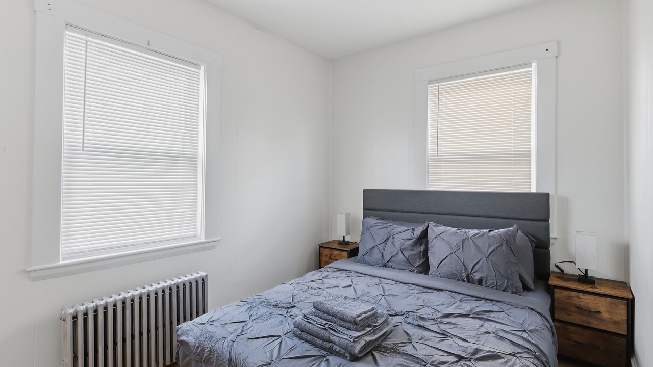 Photo of Bedroom in Nonantum