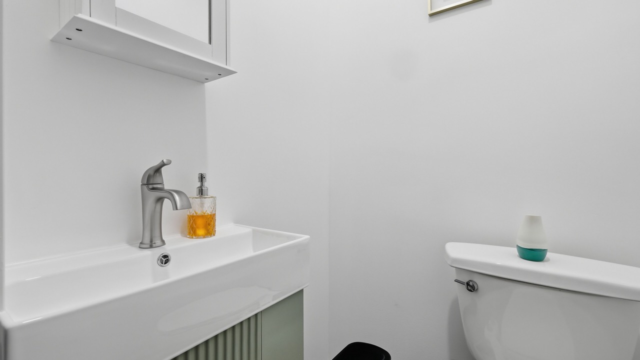 Photo of Bathroom in Nonantum