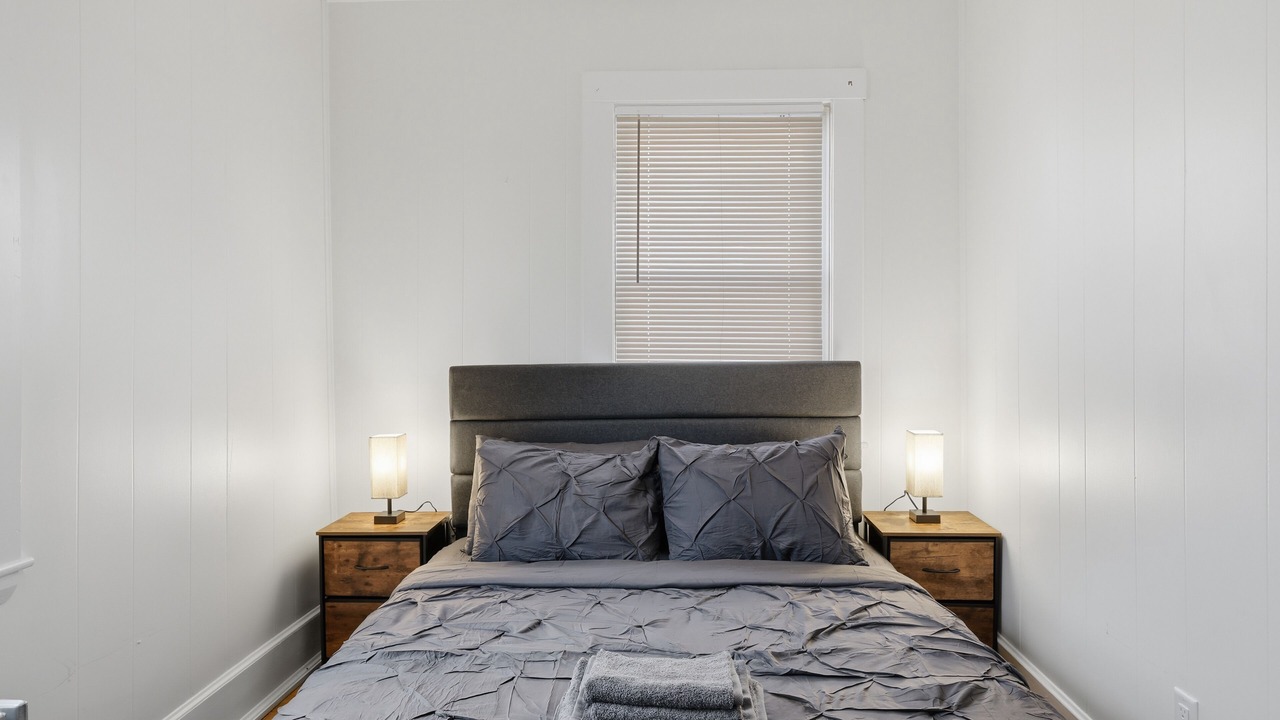 Photo of Bedroom in Nonantum