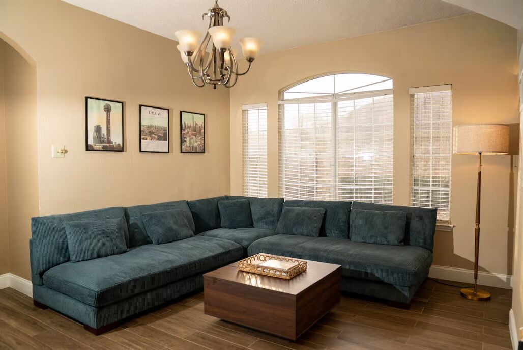 Photo of Livingroom in Valley Ranch