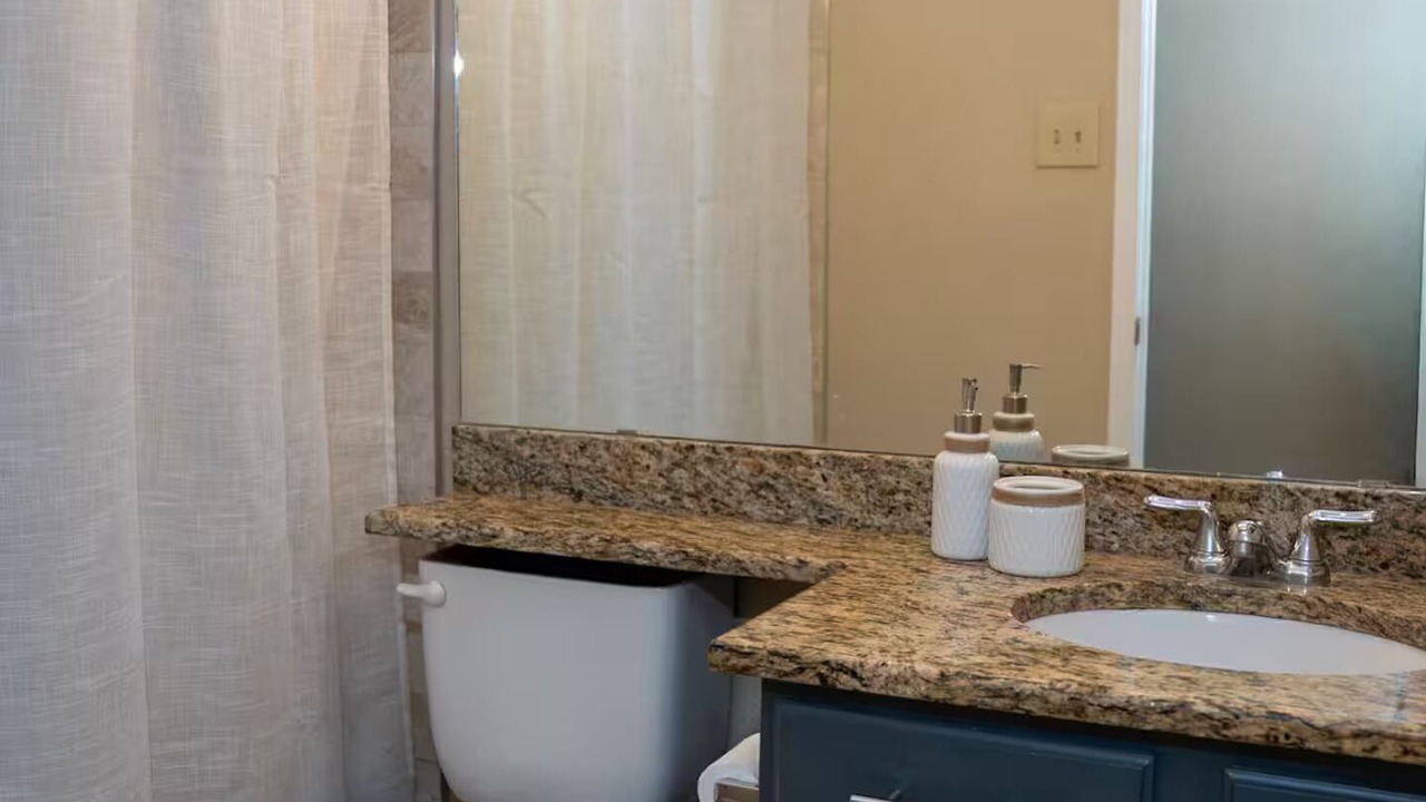 Photo of Bathroom in Valley Ranch